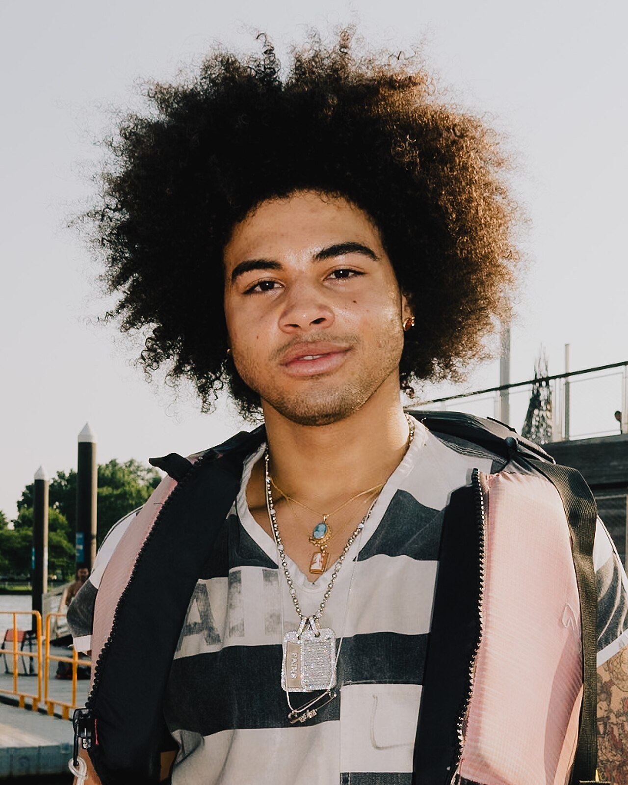 24kGoldn — artist photo