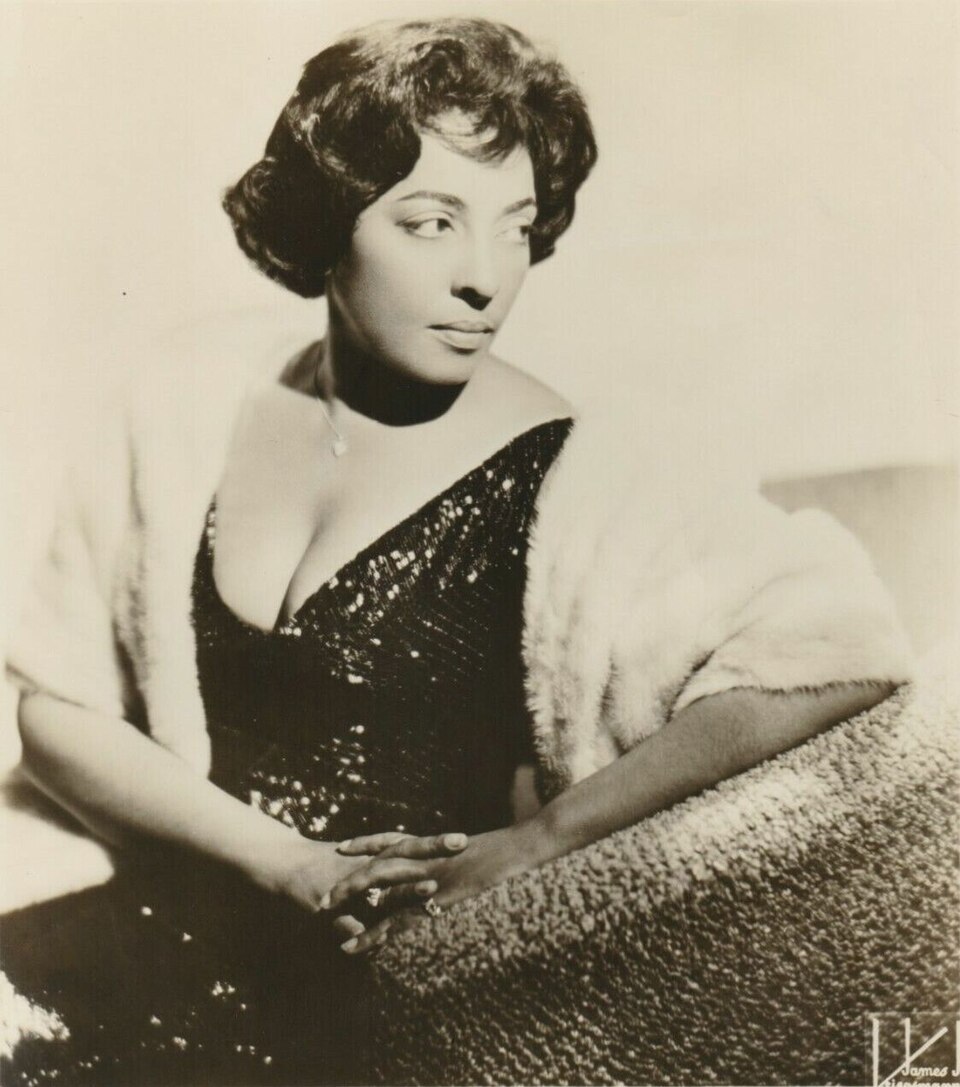Carmen McRae — artist photo