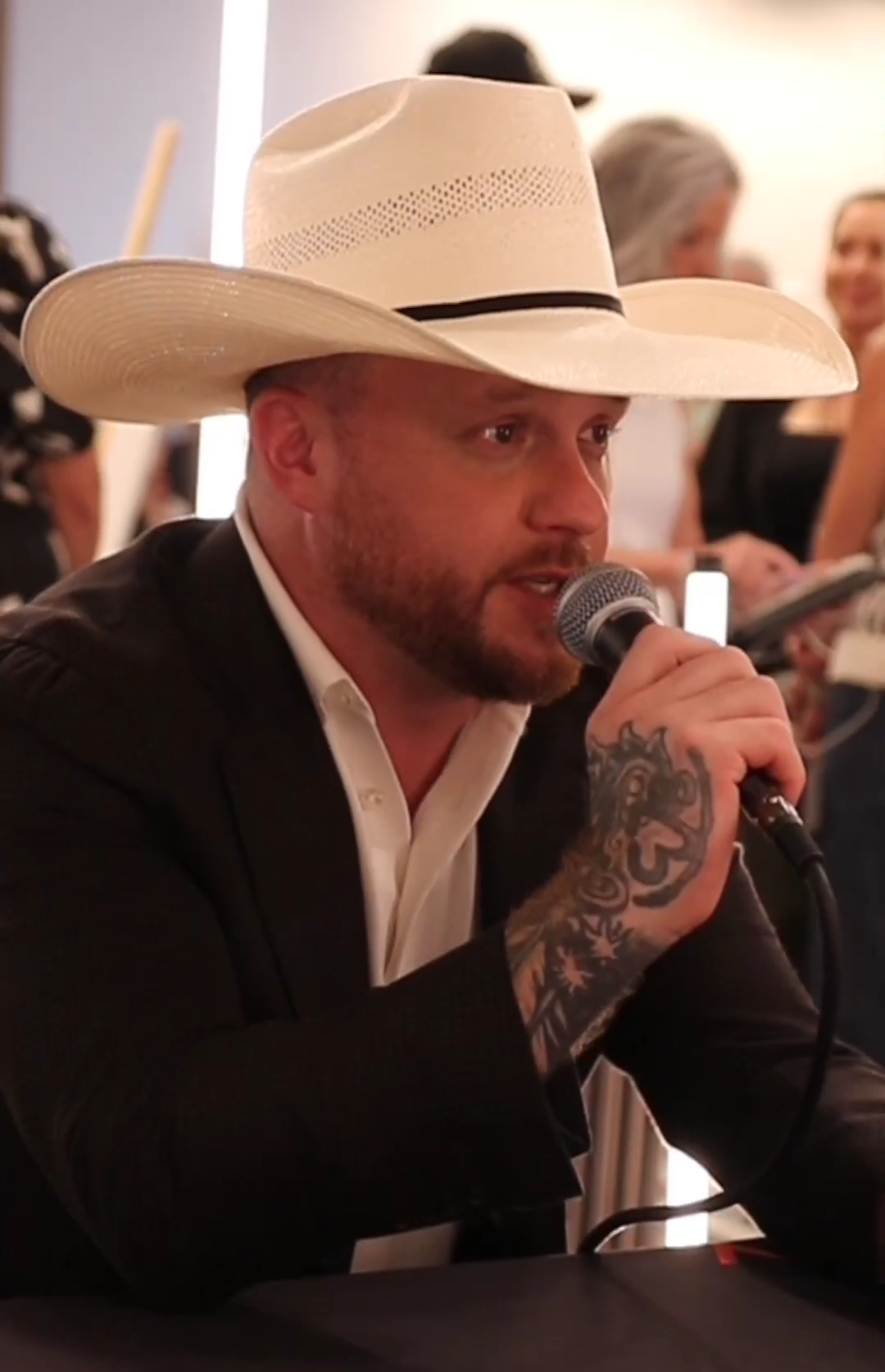 Cody Johnson — artist photo