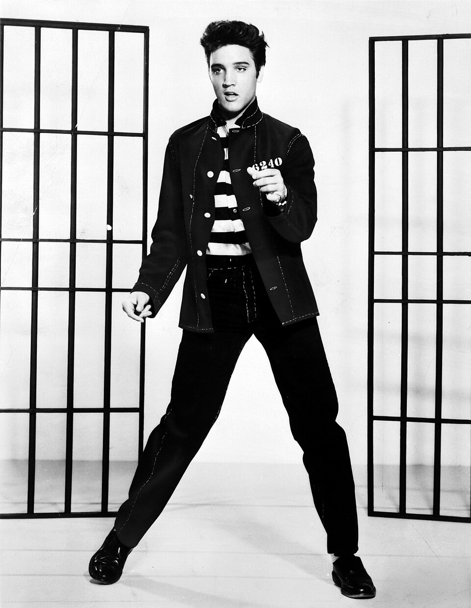 Elvis Presley — artist photo