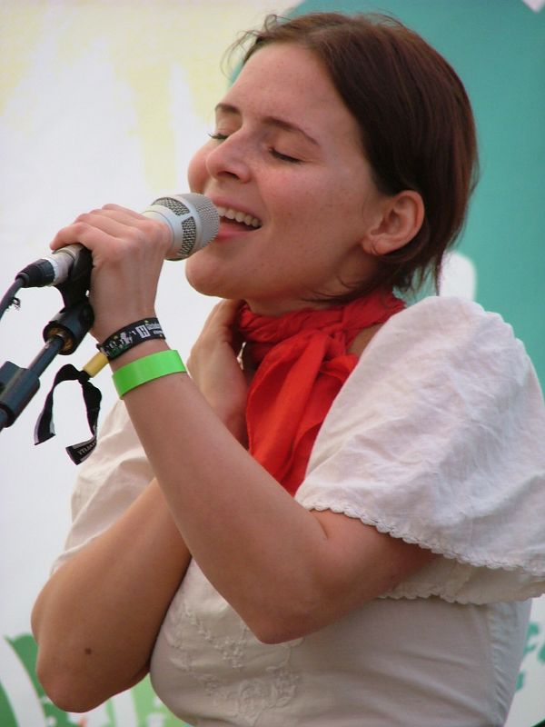 Emilíana Torrini — artist photo