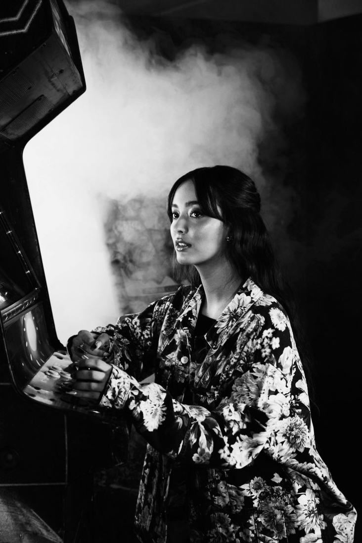 Faouzia — artist photo