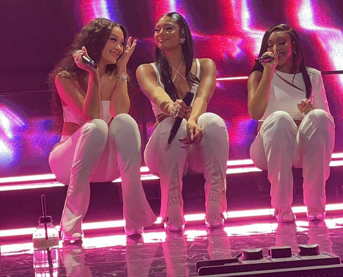 FLO — artist photo