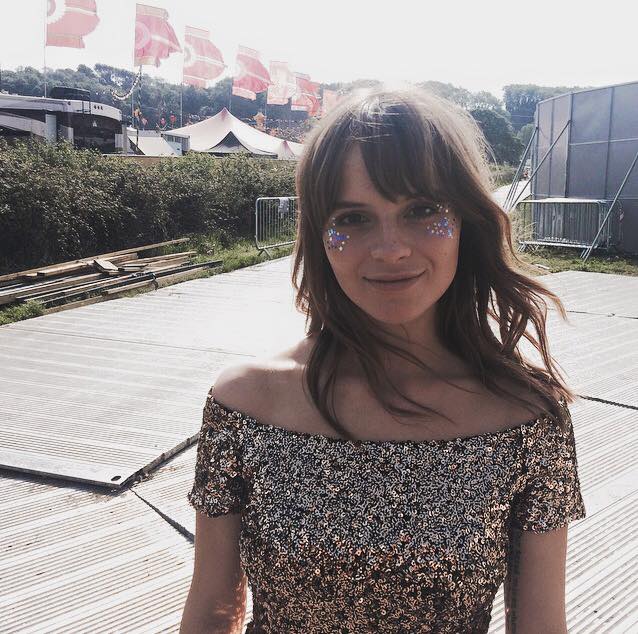 Gabrielle Aplin — artist photo