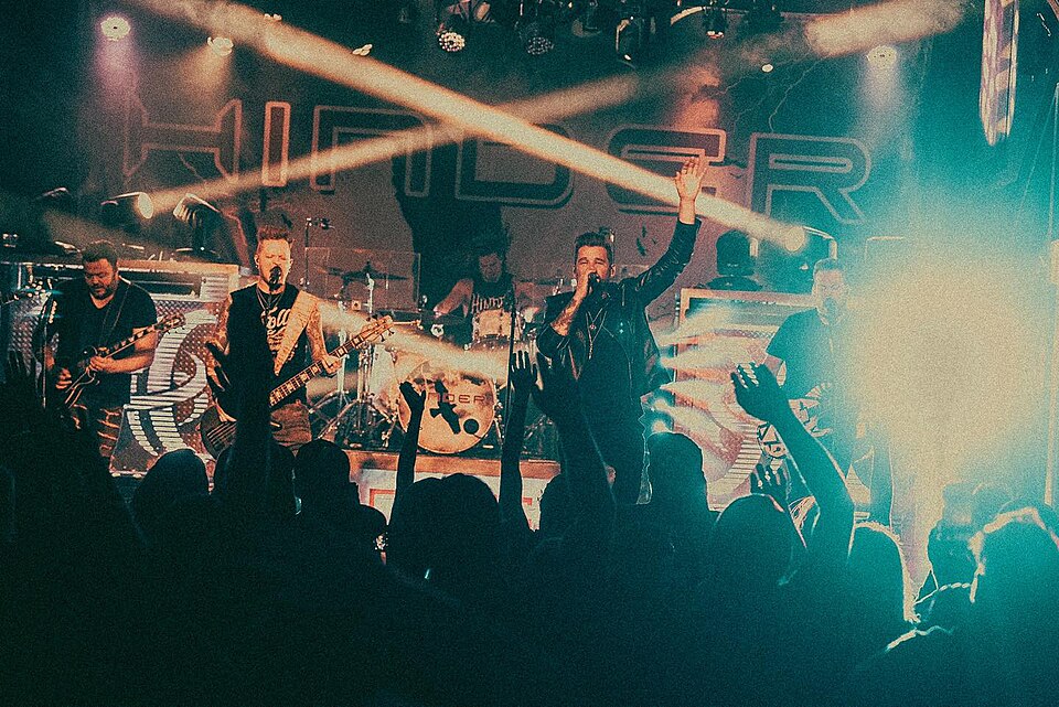 Hinder — artist photo