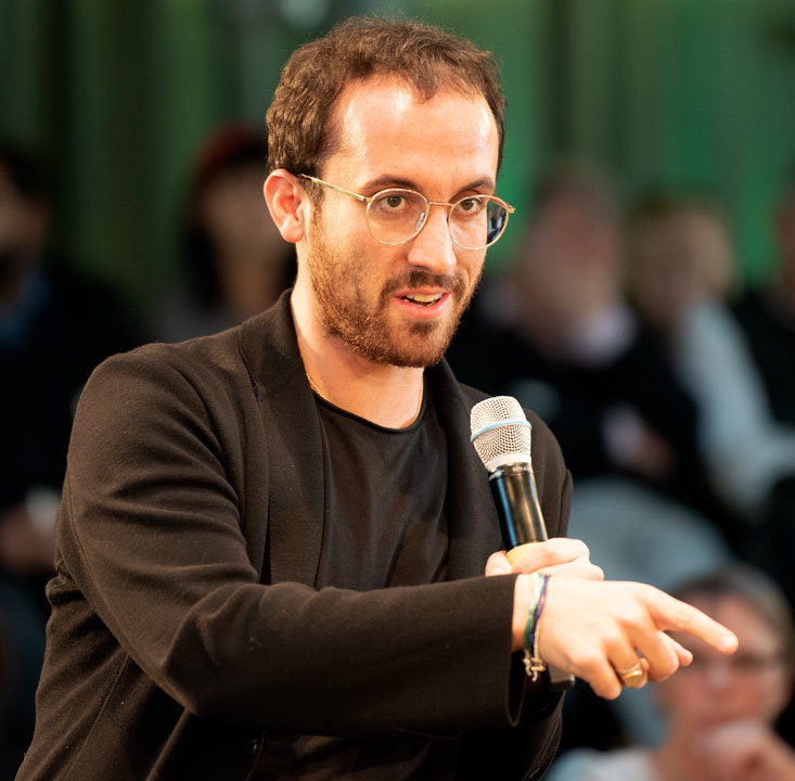 IGOR LEVIT — artist photo