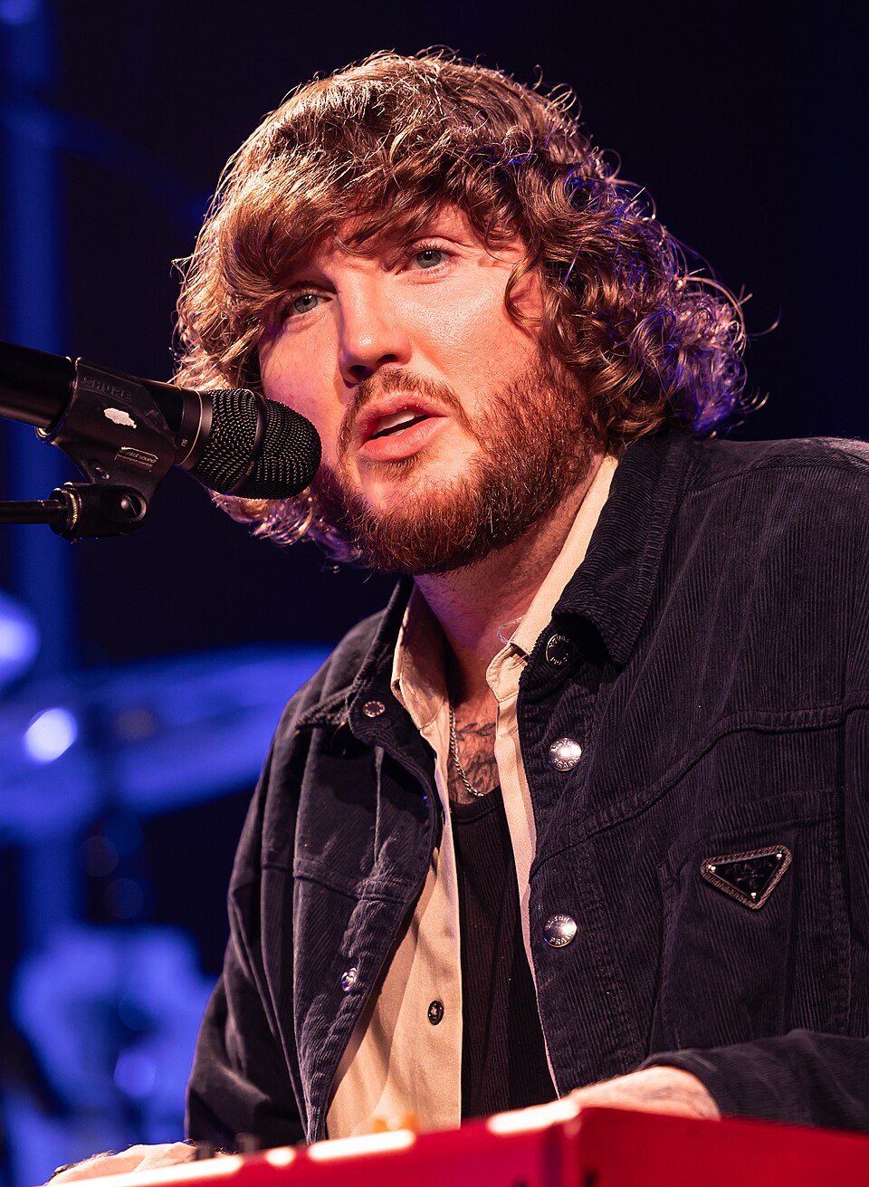 James Arthur — artist photo