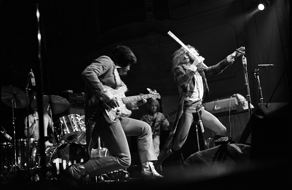 Jethro Tull — artist photo