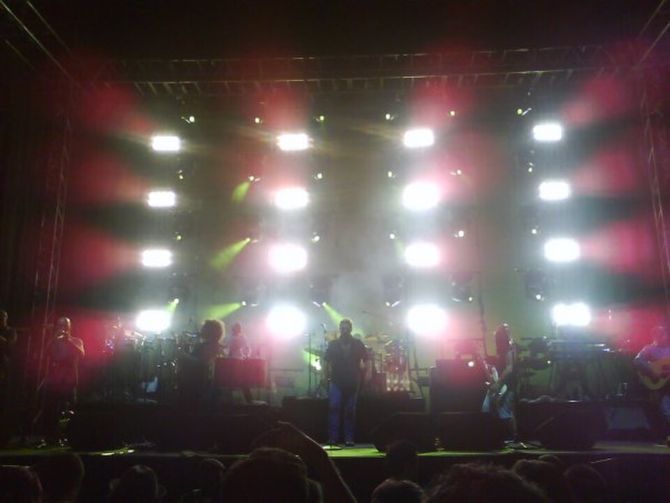 Los Fabulosos Cadillacs — artist photo