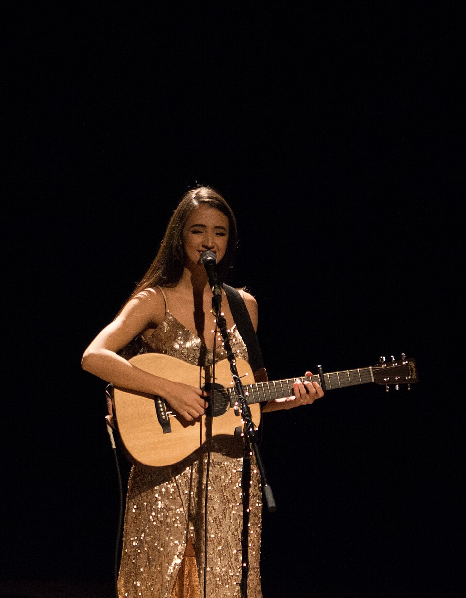 Mariana Nolasco — artist photo