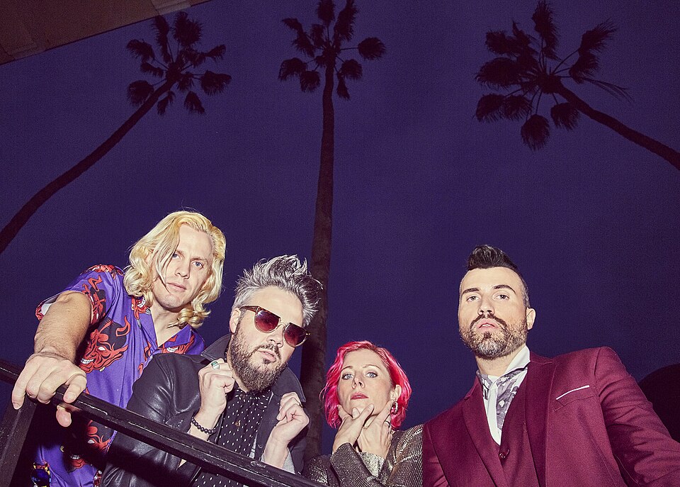 Neon Trees — artist photo