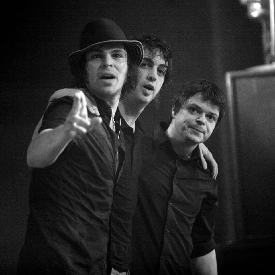 Supergrass — artist photo
