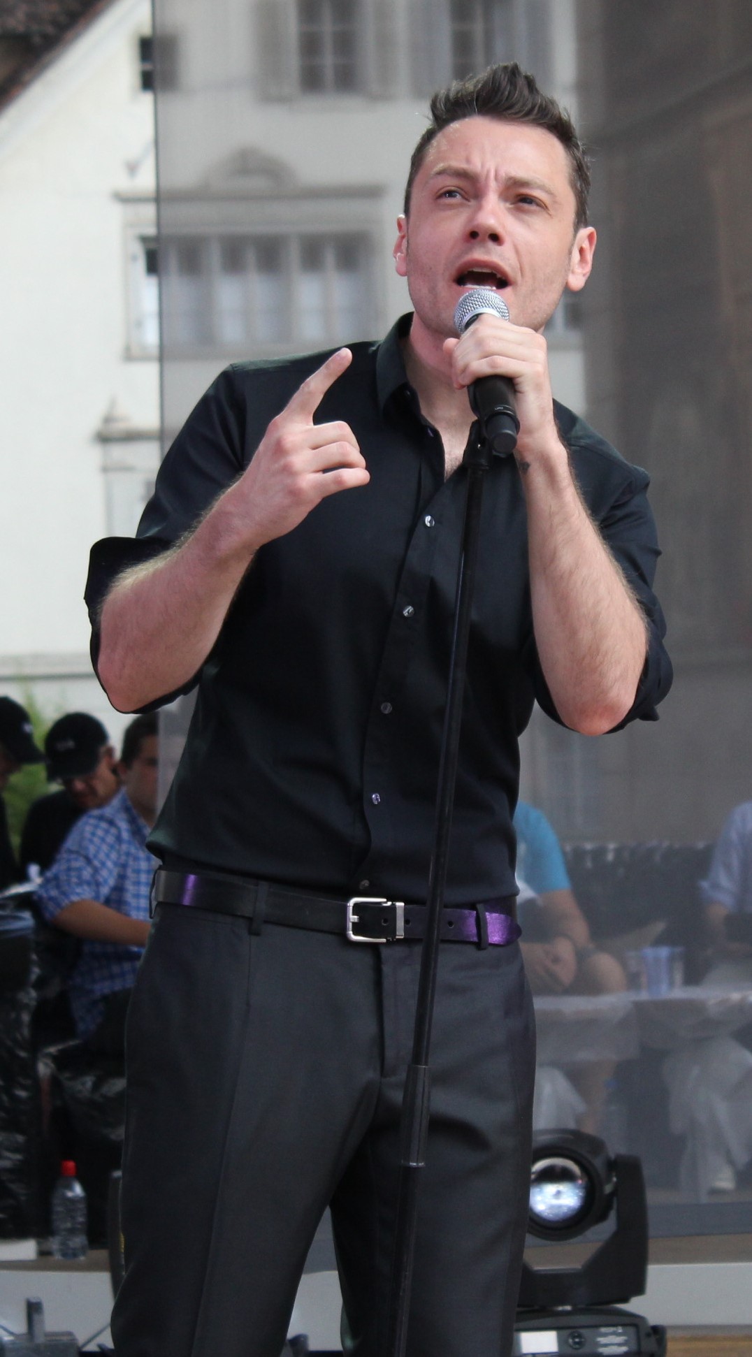 Tiziano Ferro — artist photo